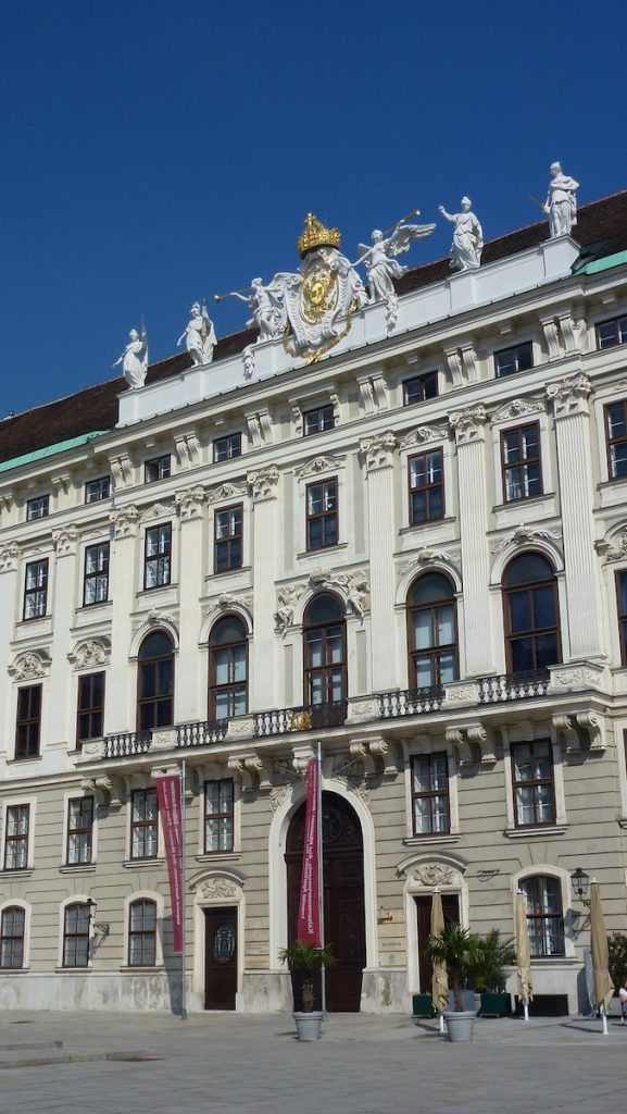 ingresso kaisertor della hofburg